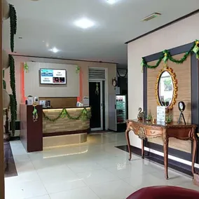RIZH HOTEL - Image 4