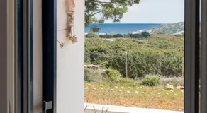 Cycladic home in Paros - Image 2