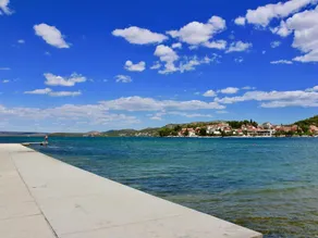 Apartment in Bilice near Krka National Park - Image 2