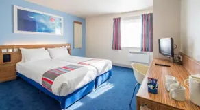 Travelodge Bodmin Roche - Image 4