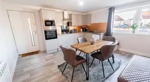 Lochaber Apartments - Image 4