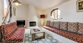 Porquerolles Architect designed apartment on sea - Image 2