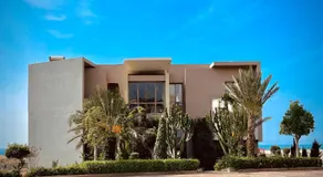 YMY Beach House - Image 5