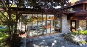 Peaceful Getaway Cottage on grounds of historic mid-century gem - Image 3