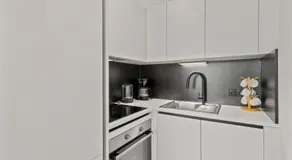 1-BR with Outdoor Space - Onsite Parking for 19,90 per Day - Image 3
