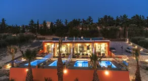 Oleas Suites - Image 4