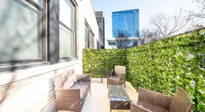 Luxéry Stay Chicago - Themed Units! Close to Downtown, McCormick Place & Wintrust Arena - Image 4