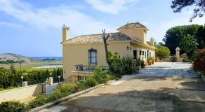 El Collado - Image 3