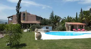 Su Canonigu Agriresort - Rooms & Glamping - Image 3