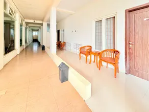 Urbanview Hotel Ling near Jawa Timur Park 2 - Image 4