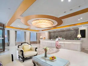 Vienna Hotel Jiangsu Taixing Sports center - Image 2