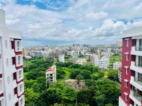 Celestia 4BHK Duplex Lavish Penthouse - Image 2