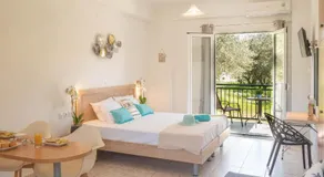 Yianetta Hotel & Suites - Image 2