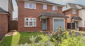 Esther's House - Image 4