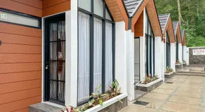 Diyanis Glamping Sekipan Tawangmangu Mitra RedDoorz - Image 2