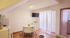 Apartments Vugica Šilo - Image 2