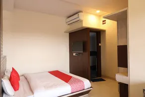 OYO 36612 Hotel Jagat - Image 2