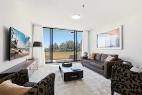 MetaWiseBnB Luxury North-Facing 2BR Near Beach 5 - Image 2