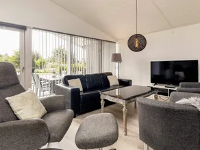 Bright Beach House in Marielyst - By Traum Ferienwohnungen - Image 2