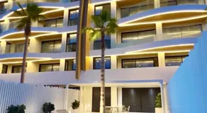 Miami Towers Luxury Experience  - Image 4