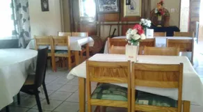 Tshesebe Stopover Motel - Image 5
