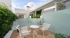 Barracart Apartments - Image 5