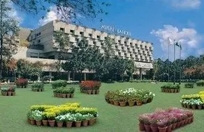 Avari Lahore Hotel - Image 3