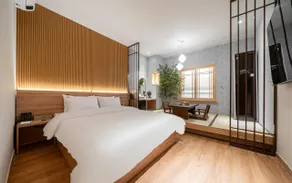 CITIZ HOTEL - Image 2