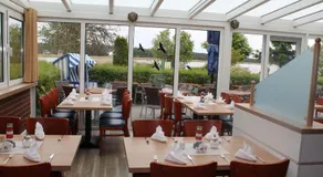 Hotel & Restaurant Am Wasser - Image 3