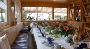 Habitación en casa de familia con jardín y barbacoa | Vistas al jardín - Image 2