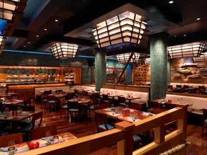 Treasure Island Hotel & Casino - Image 4