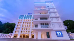 B2 Phuket Premier Hotel - Image 2