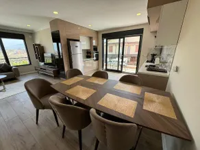 Başiskele 3BR Stylish Apartment- Garden View - Image 4