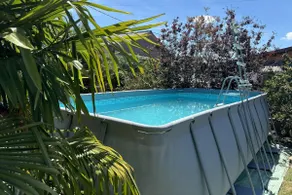 Cozy Loft with Private Pool, Jacuzzi & Garden - Image 3