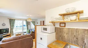 Bracken Lodge 5 with Hot Tub - Image 2