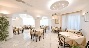 Hotel Noris - Image 5
