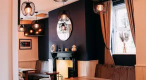 The Five Bells Inn Accommodation - Image 4