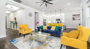 Spectacular 4BRs Home in Downtown Dallas - Image 3