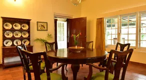 Sirukundra Garden Bungalow - Image 2