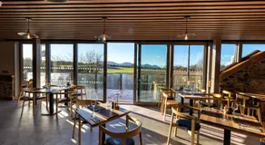 Ty'n Llan- tafarn gymunedol- community pub - Image 5