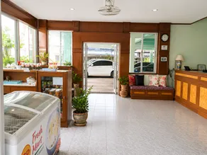 V.House Nakhon - Image 5