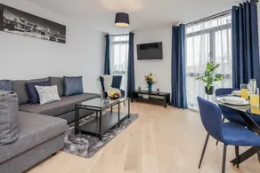 Watford Cassio Deluxe - Modernview Serviced Accommodation - Image 2