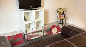 Anne home - Image 2