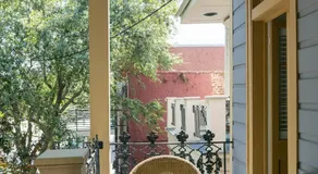 The Carriage House on St Charles - Image 4