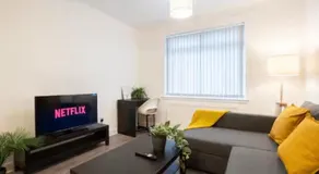 Vacant Nests Cozy 2BR apartment Unique Wi-Fi - Image 2