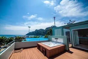 Phi Phi Harbour View Hotel - Image 4