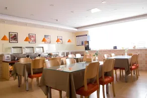 Home Inn Binzhou Huimin Bus Terminal - Image 2