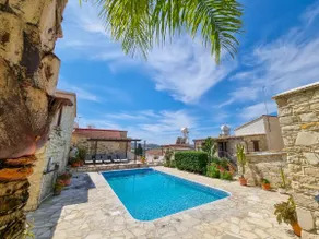 Hermes Pool Apartment - Image 2