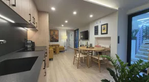Myronos suite with plunge pool - Image 2