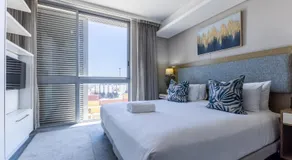 Harbour Bridge Apartments - Image 2